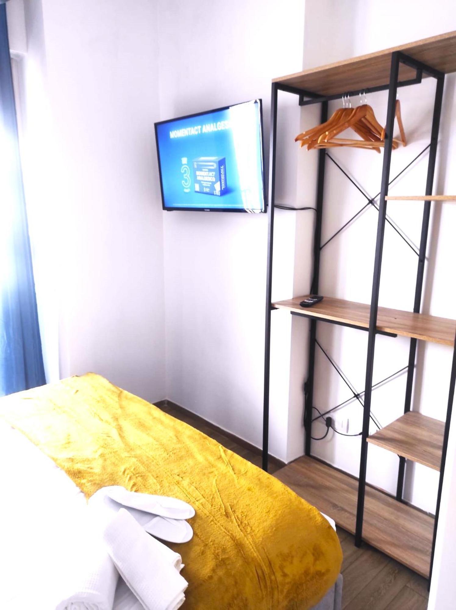 Michelangelo Airport Suite Room Fiumicino Kültér fotó